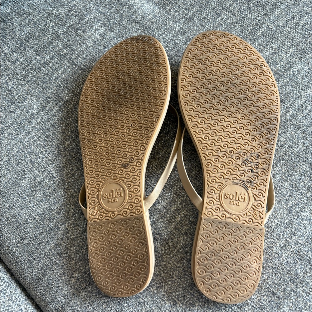 Tan Flip-Flop Sandals with Matte Soles - Picture 3 of 3